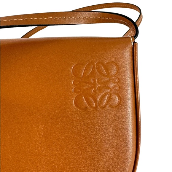 LOEWE Tan Leather Mini Heel Crossbody Pouch Bag Made in Spain - Picture 5 of 13